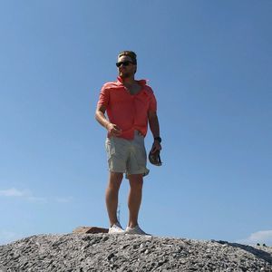 Meet your Posher, Logan